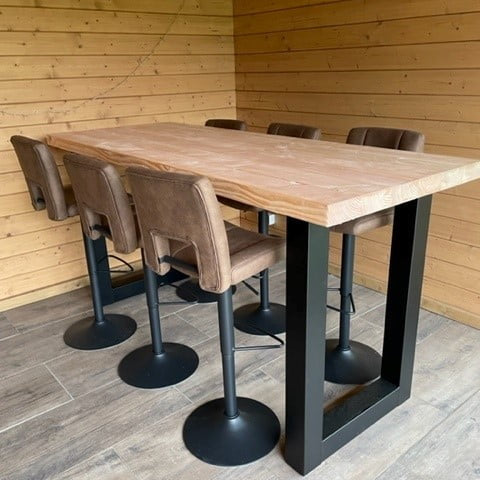 Douglas barset met stalen U-poten zwart + Barstoelen - 5 delig